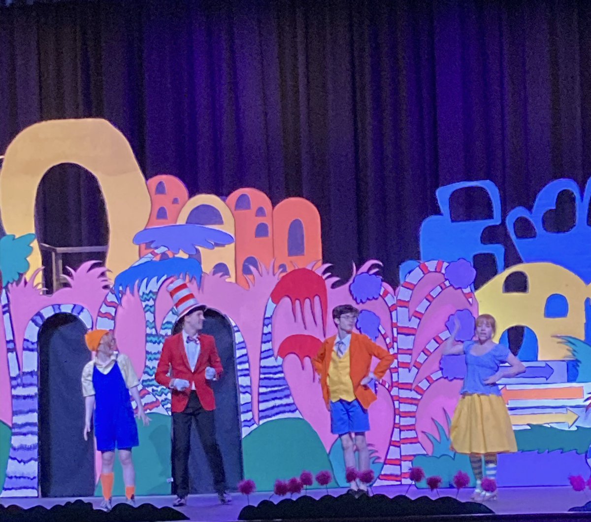 Oakland High School tweet media