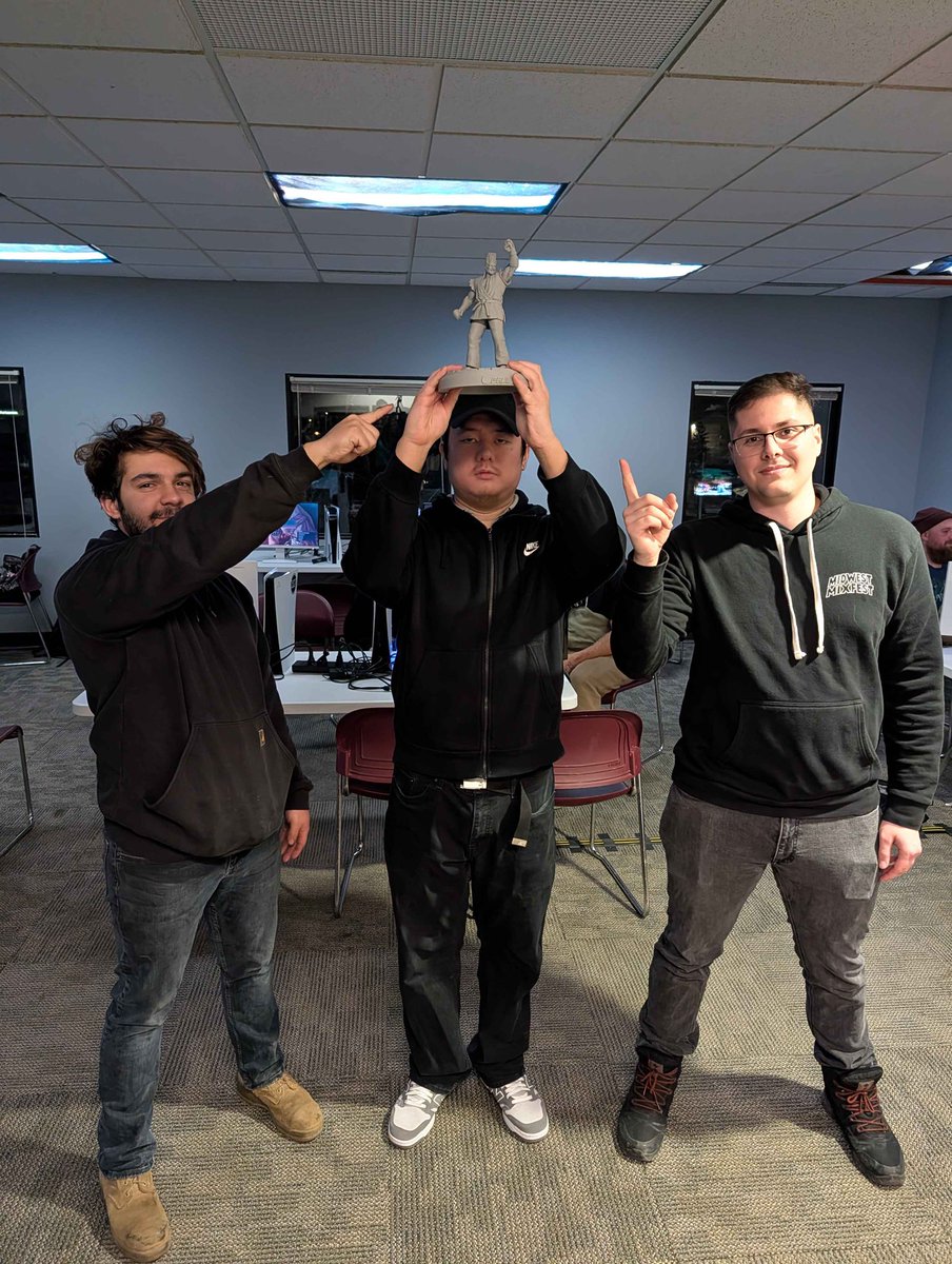 RunTheMix tweet media