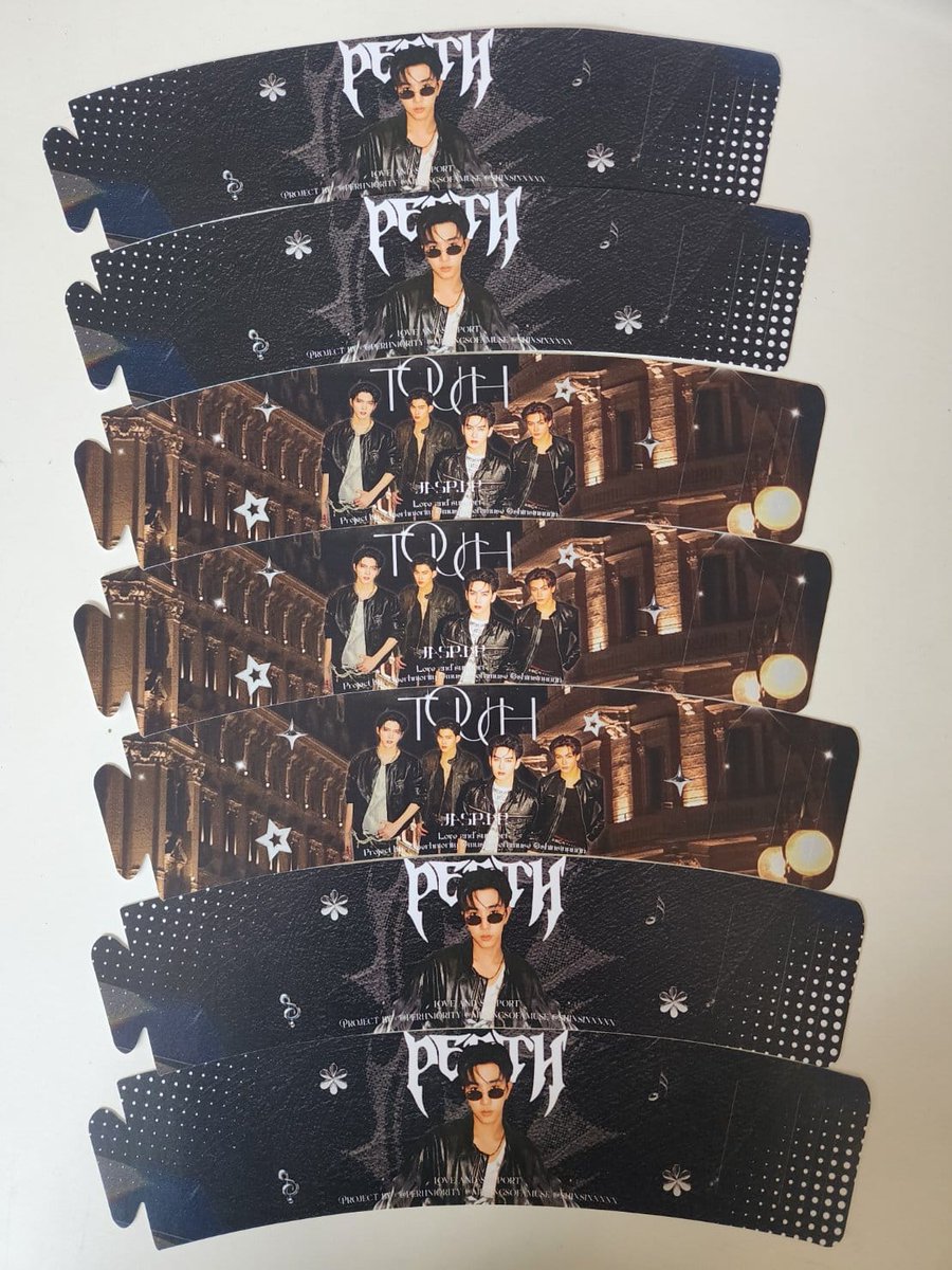 finally the cupsleeve done 🖤🤍 @Shinsinnnnnn @MusingsofaMuse see