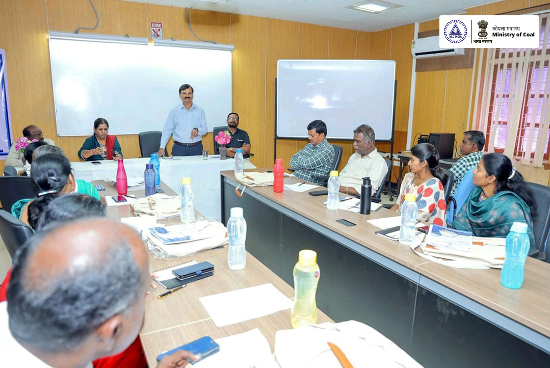 nlcindialimited's tweet image. A three-day RDSS training programme on Smart Grid Technologies was inaugurated on 11 Feb 2026 at NPTI Neyveli.
The programme is attended by 29 engineers from TNPDCL, Tamil Nadu, strengthening technical capacity in power distribution.

#NLCIndia #RDSS #SmartGrid #CapacityBuilding