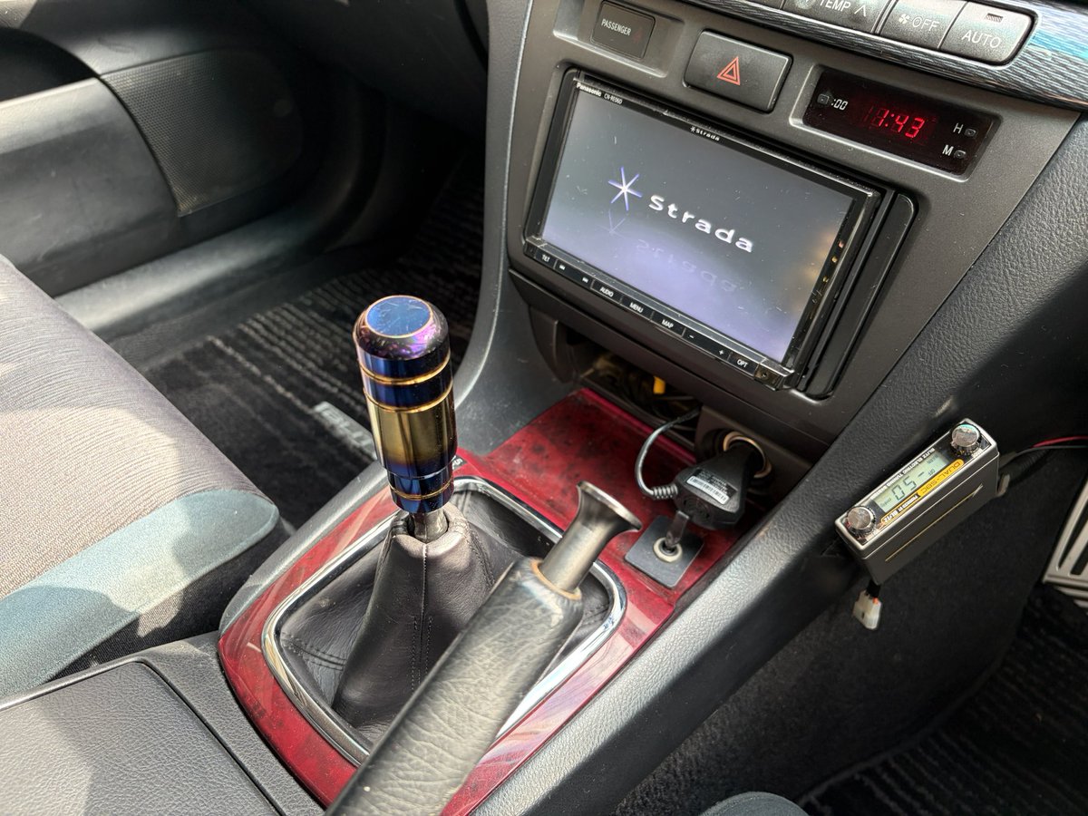 TC_FD2's tweet image. 新在庫
珍しいでしょ？
5MT公認車両です。
さて、、いくらで掲載しよう。
掲載前に欲しい方は金額提示でDMください。金額はまだ決めてないので掲載前なら相談乗れます。詳細もDMで！
#1Jターボ
#MT
#マーク2
#売ります