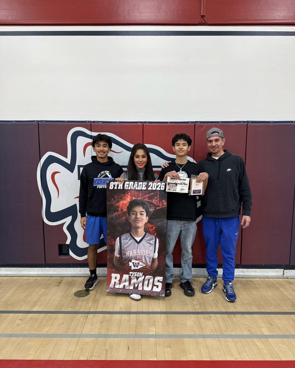 GreenV559's tweet photo. Way to go, Son‼️
We’re all proud of you. ❤️💯
8th grade Champion 🏆
& Most Improved Player 📈
#WAMS #TysonRamos https://t.co/ThvjeswGnN