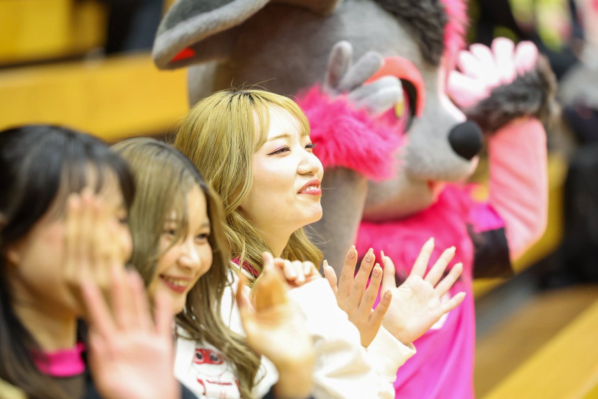 Sallys_official's tweet photo. 🤾♀️GAME PHOTO🤾♀️
#KUMAMOTOBeaustPINDYS
#PindySallys
♡ MIRAI ♡
♡ JUNNA ♡
♡ HARUKA ♡
♡ RUMIKA ♡
#ビュースト ちゃんも一緒に♡
NEXT HOME GAME
🗓️3/7(土)
🆚三重バイオレットアイリス
🤾♀️14:00throw-off
📍山鹿市総合体育館
\\#PRIDEANDPASSION// https://t.co/XYMU4HlUTR
