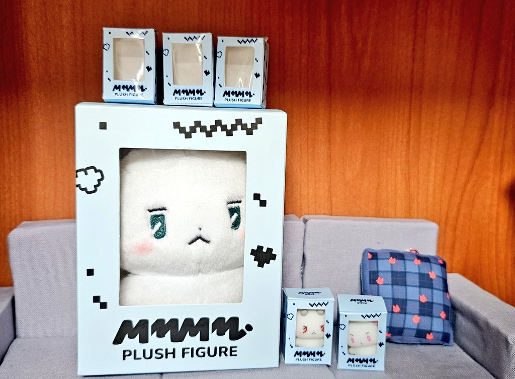 pb5_s2700's tweet photo. 케이블 프로텍터용 상자 도안
저는 오른쪽 2개 들어있는 도안으로  엽서사이즈(100*148) 케논 셀피 용지에 뽑았습니다~ 

간단한 만드는법 타래로 달아둘게용! https://t.co/CZhTCfmRhs