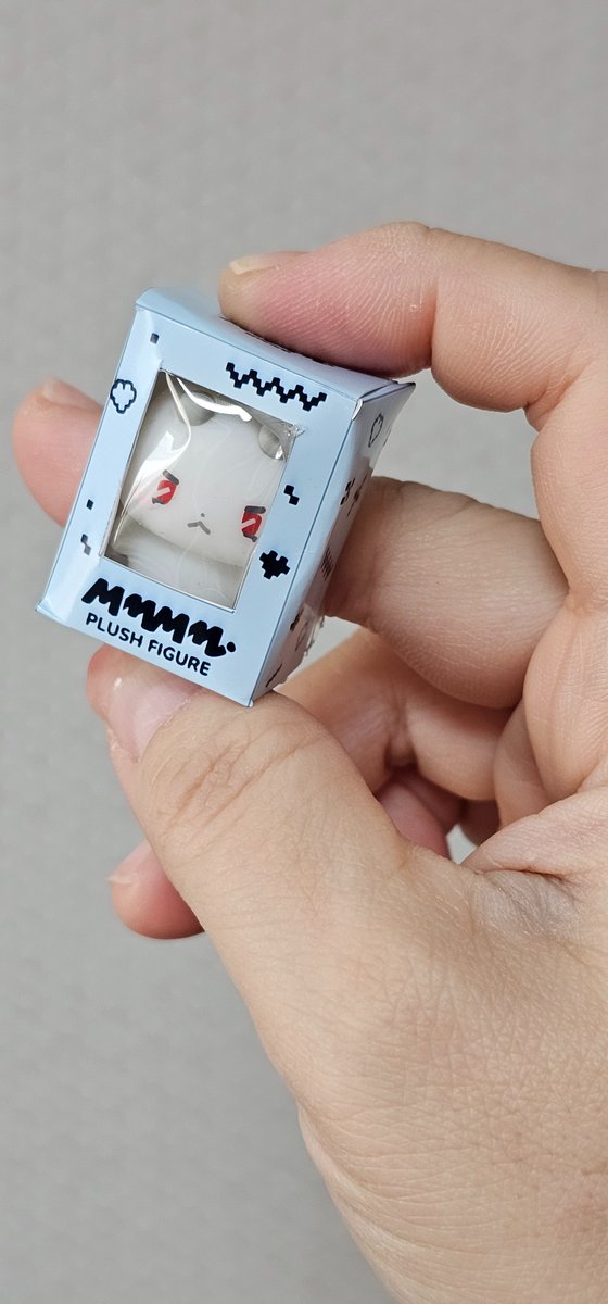 케이블 프로텍터용 상자 도안
저는 오른쪽 2개 들어있는 도안으로  엽서사이즈(100*148) 케논 셀피 용지에 뽑았습니다~ 

간단한 만드는법 타래로 달아둘게용!