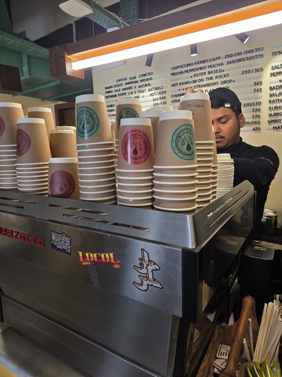 rishi_suri's tweet photo. From #Mumbai’s lanes to the global stage, #SubkoCoffee shows that homegrown Indian brands aren’t catching up, they’re setting global benchmarks. Indian quality now stands among the world’s best. 🇮🇳☕ @subkocoffee @nikhilkamathcio @CoffeeboardI @gaurikhan https://t.co/ZzRrewlnjd
