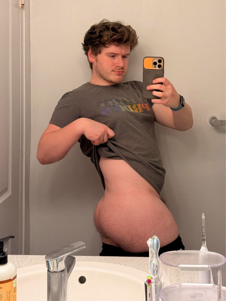 Ethan Matthews nsfw 🍁🇨🇦🤤 tweet media