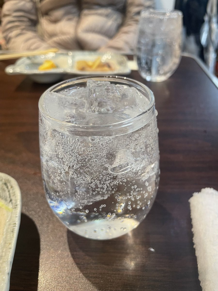 2杯目は小鶴〜
私はマスカットで紫女さんはバナナの香り〜
美味しいーー(●´ω｀●)