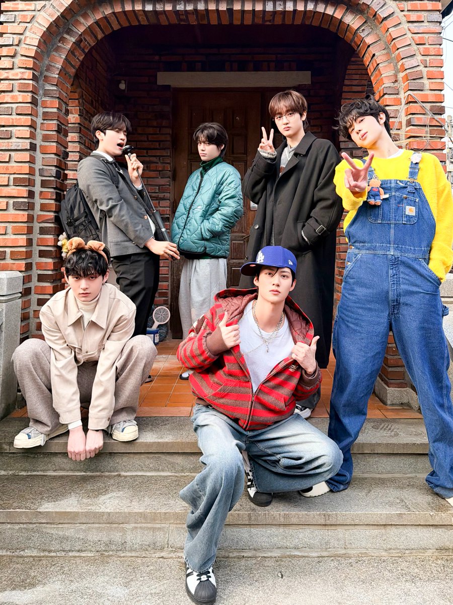 LUN8 OFFICIAL tweet media
