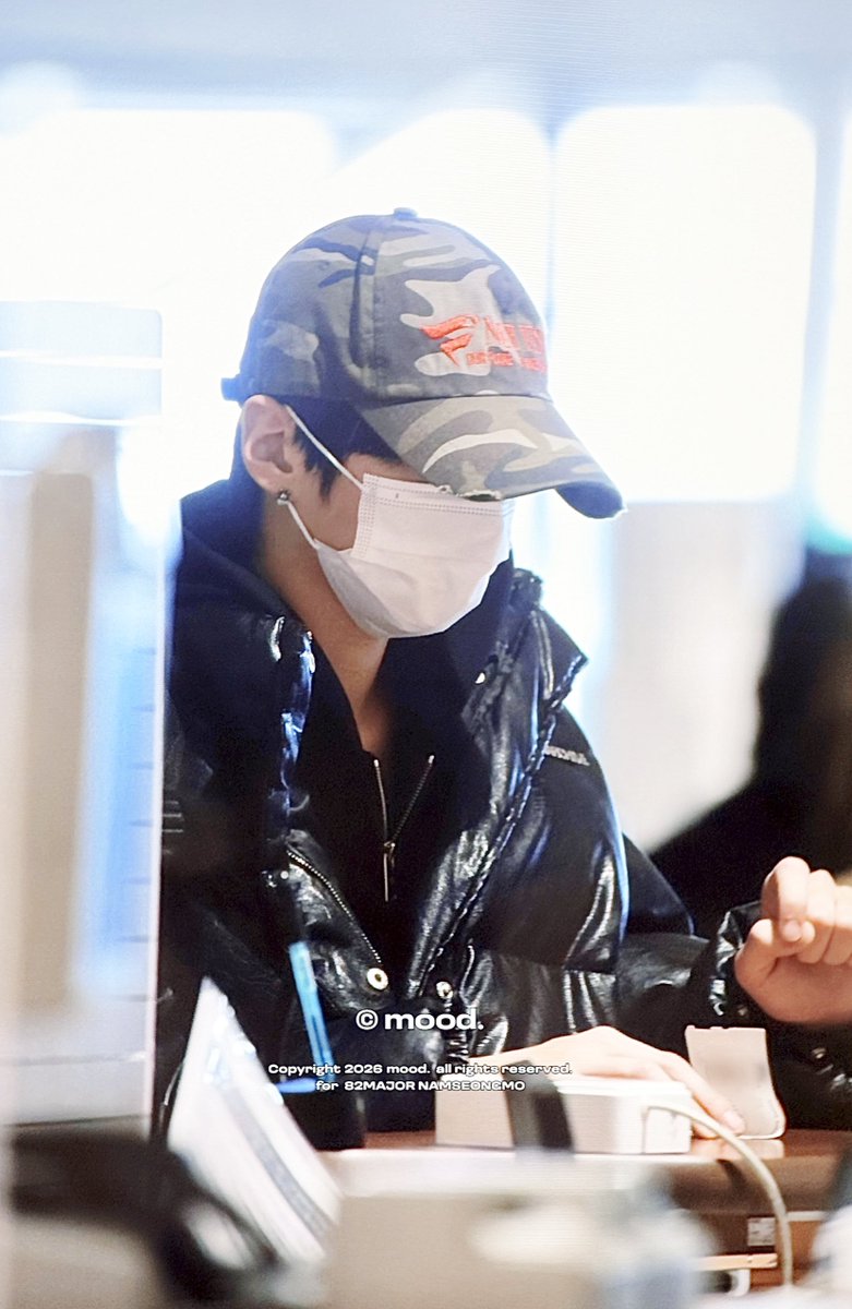 260212 🐈‍⬛

#82MAJOR #NAMSEONGMO
#남성모 #순간모착