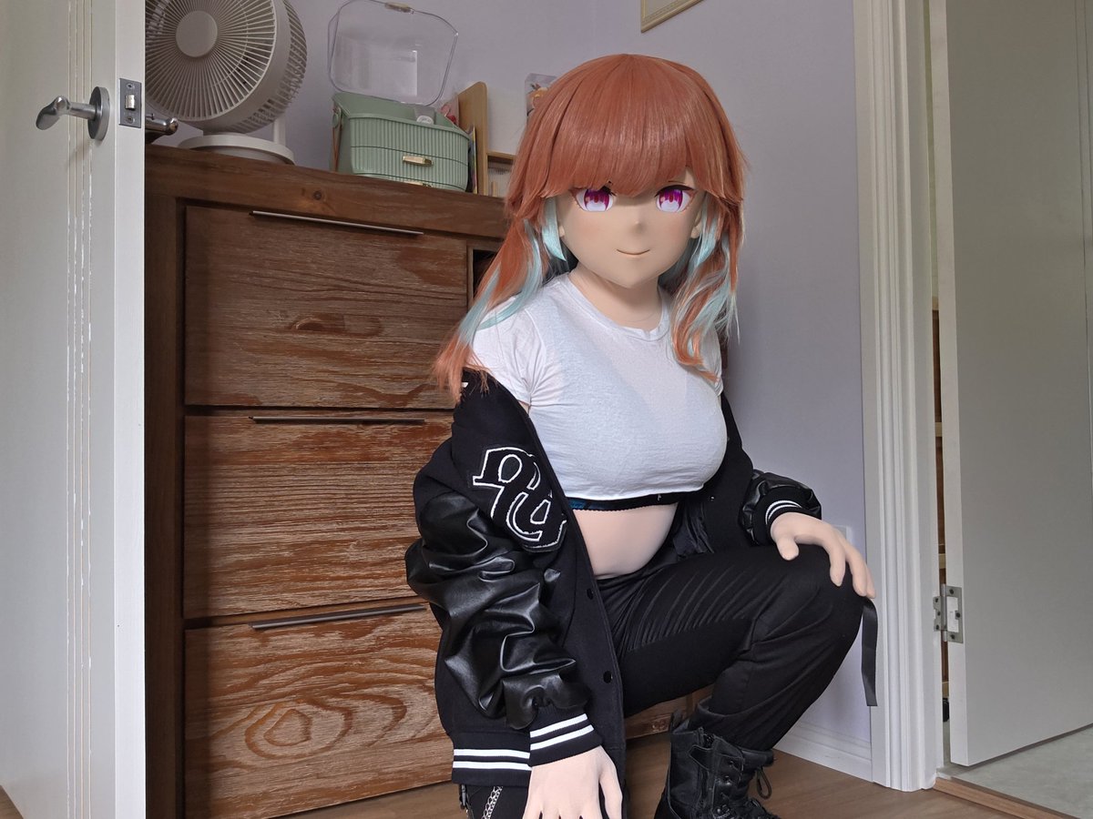 Momo tweet media