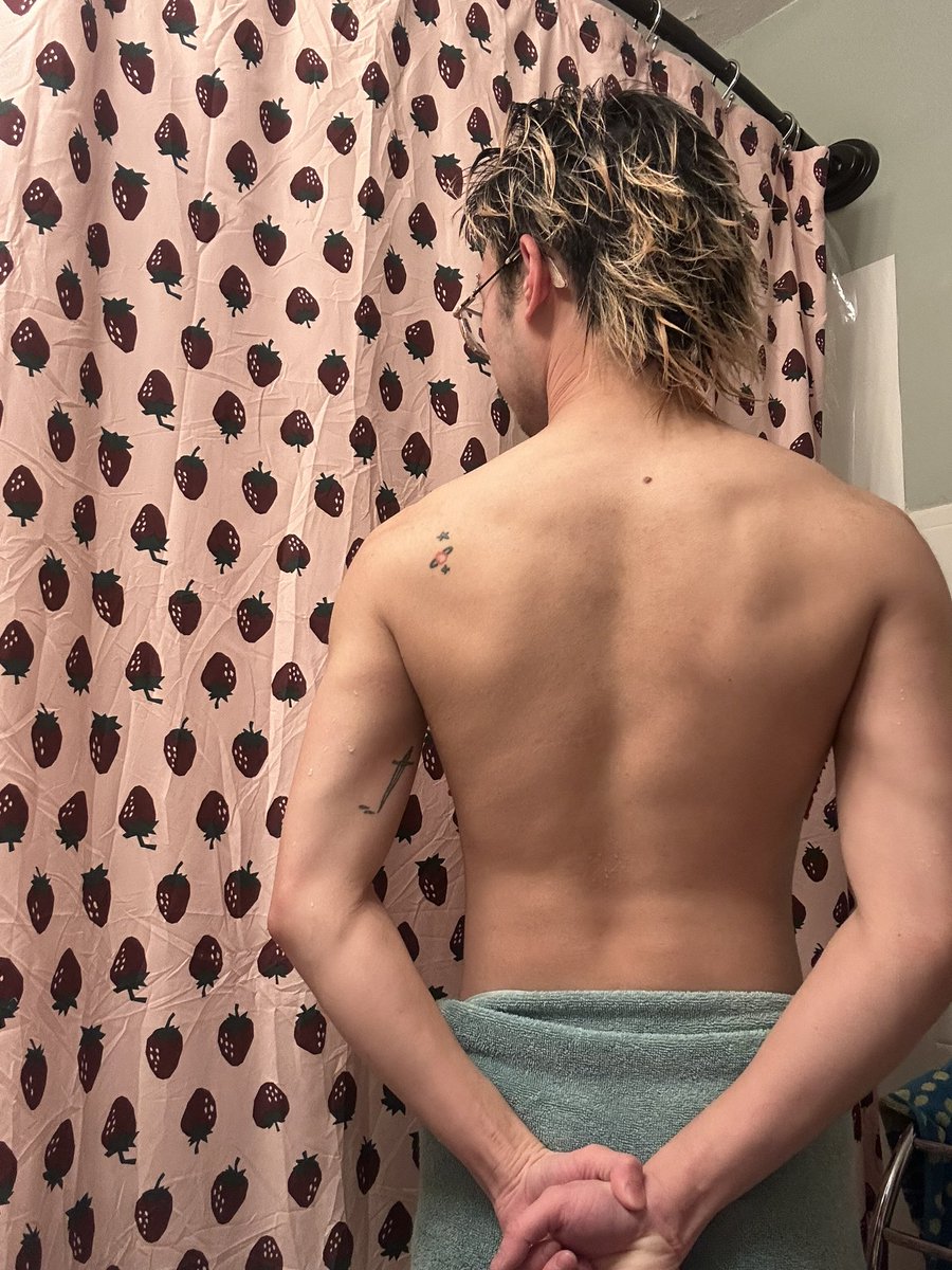 mars oh-heely-uh tweet media