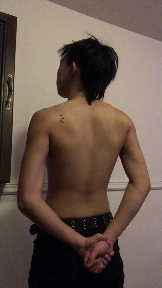 mars oh-heely-uh tweet media