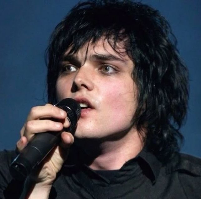 his hair looked so fluffy