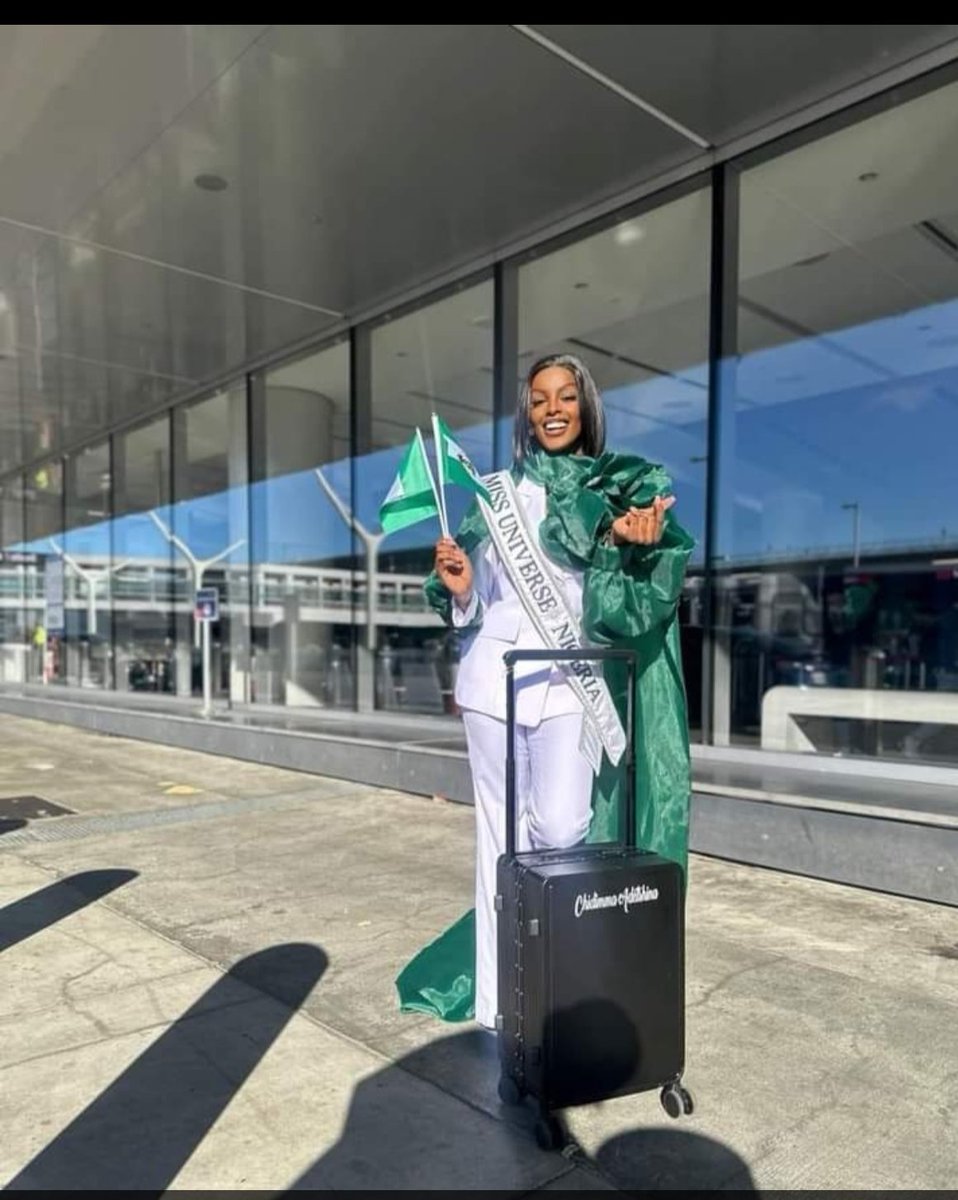 Some other news ....👎👎
On Tuesday, the Department of Home Affairs announced that they planned to withdraw her ID papers and revoke travel rights until the matter is resolved.

Tommy Makhode, South Africa’s top civil servant at the department, said Ms Adetshina’s mother would
