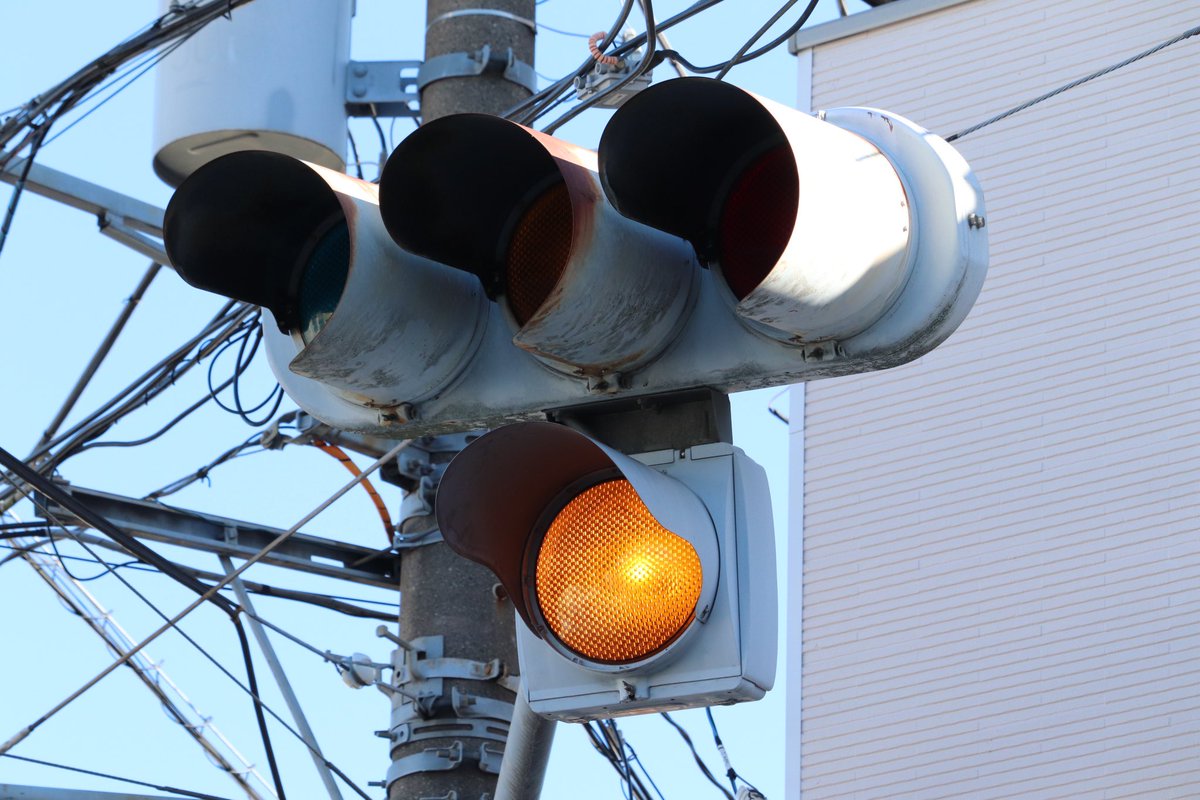 遂に更新… やはりおまけの黄は廃止になりましたね #信号機 #神奈川 #藤沢