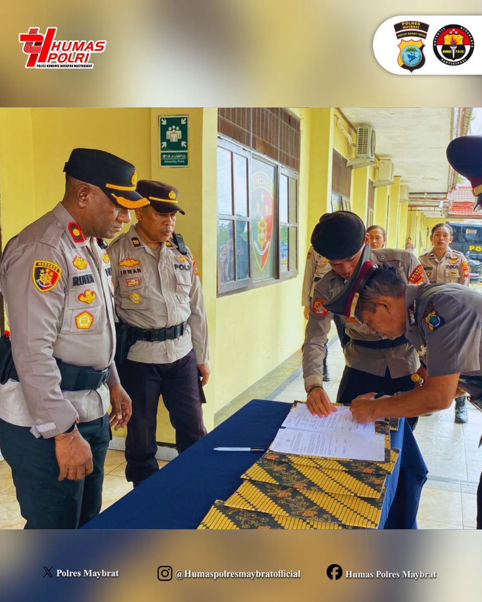 MaybratPolres's tweet photo. Polres Maybrat melaksanakan Upacara Serah Terima Jabatan (Sertijab) dan Pelantikan sejumlah Pejabat Utama serta Kapolsek Ayamaru pada Kamis, 12 Februari 2026, pukul 09.30 WIT, bertempat di Lapangan Apel Polres Maybrat. https://t.co/Wa1es4BzIk