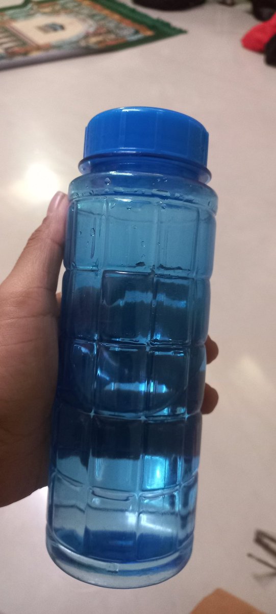 knwndt's tweet photo. sedih bgt bahkan barang dari dia harus pecah, emang ga diizinin nyimpen barang dari org itu kayanya https://t.co/0GXwl7SQui