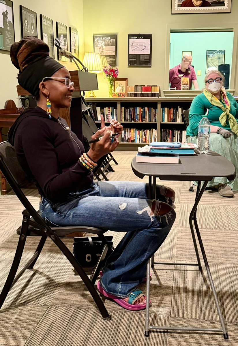 William T Johnson tweet media