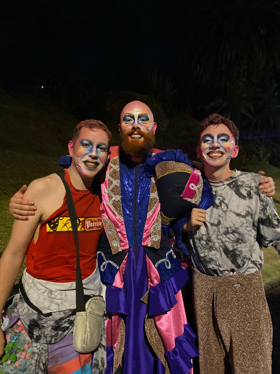 sebastián tweet media