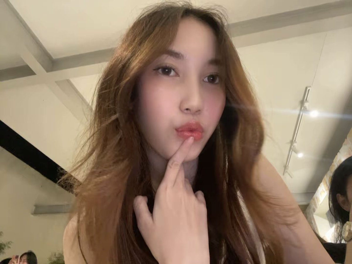 🧜🏻♀️ tweet media