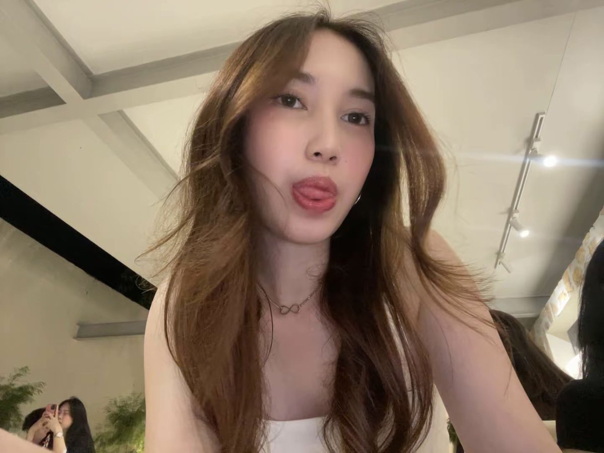 🧜🏻♀️ tweet media