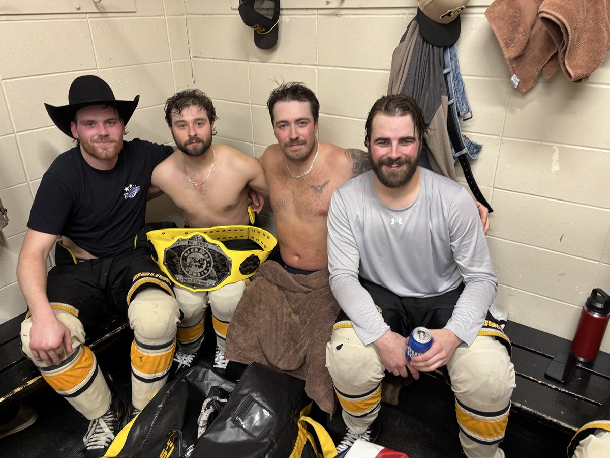 Big 7-5 win in vermilion.  Saskiw Quist Bates take the player of the game as a line. Wyatt Dyck scores the winner and insurance marker and your Unsung Hero