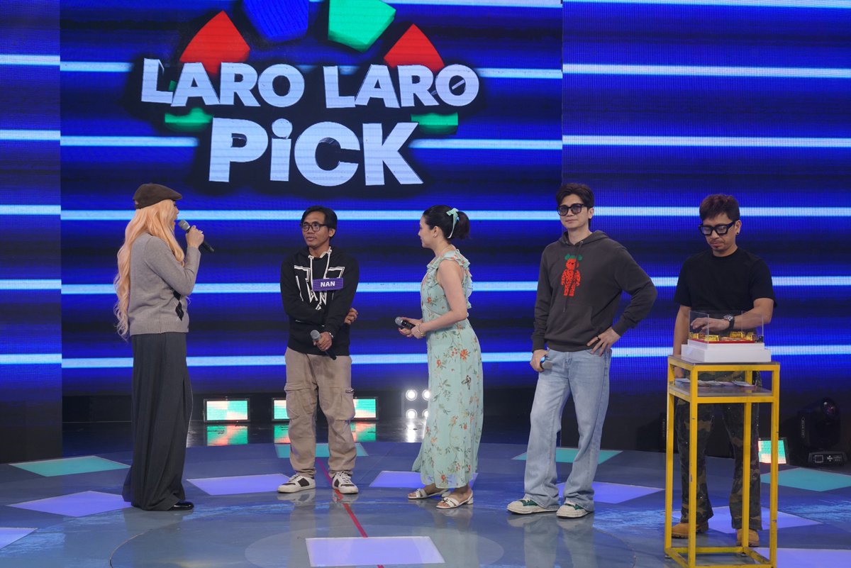 itsShowtimeNa's tweet photo. Si Nan ang lalaro sa jackpot round! Goodluck po 🙏

#LabLabShowtime #LaroLaroPick
WATCH #ItsShowtime LIVE:
https://t.co/Gs3IAXU5tb https://t.co/dn4juDAaEM
