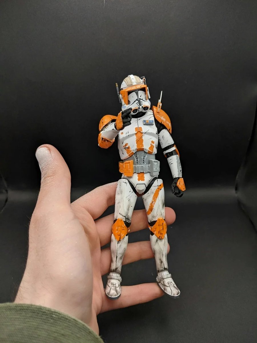 JediCollecting's tweet photo. Commander Cody by @bebb.art!
#StarWars #CommanderCody https://t.co/Tq9uRCSqFG