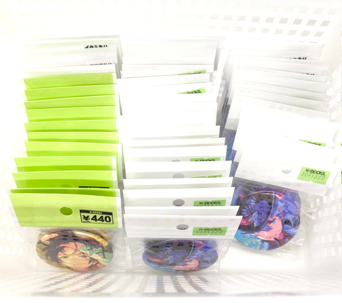 入荷情報】あんスタ ◇テーマスカウト 缶バッジ 2022 Autumn