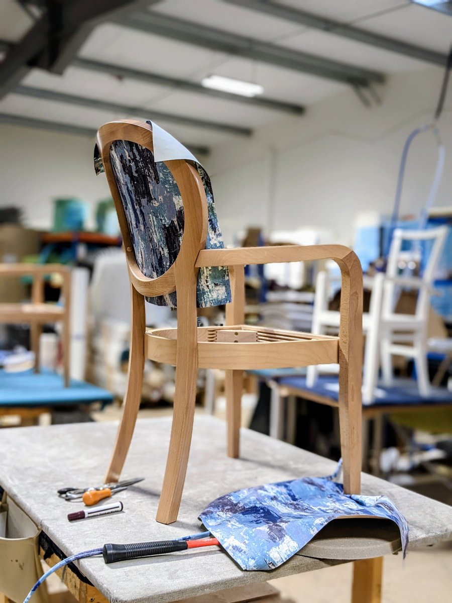 Edisonandday's tweet photo. Made in our UK workshop 🇬🇧🛠️ Strong build quality, durable finishes, careful checks ✅
It’s #NationalApprenticeshipWeek too, and we’re proud to have apprentices learning the craft alongside experienced hands.
Explore more on our website. https://t.co/Ai5gN5DhEe