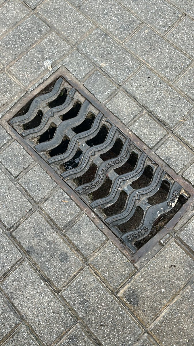 Arreglada! Gracias <a href="/MRiveroMamen/">Mamen M-Rivero</a> 
<a href="/apacheminero/">⚒APACHE MINERO⚒ ۞</a>