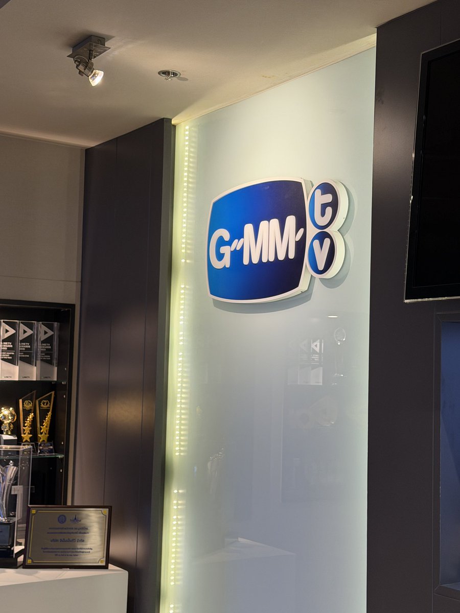 PuimekSter's tweet image. กลับมาปีละครั้ง 💙
a part of me will always be GMMTV.