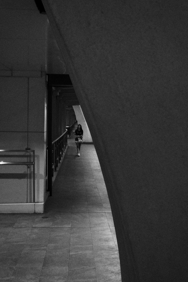 cosmo0406's tweet photo. bangkok 🇹🇭/ x-pro3
nokton35mmf1.2
#xpro3 
#fujifilm_xseries 
#バンコク https://t.co/dE42htcZyM