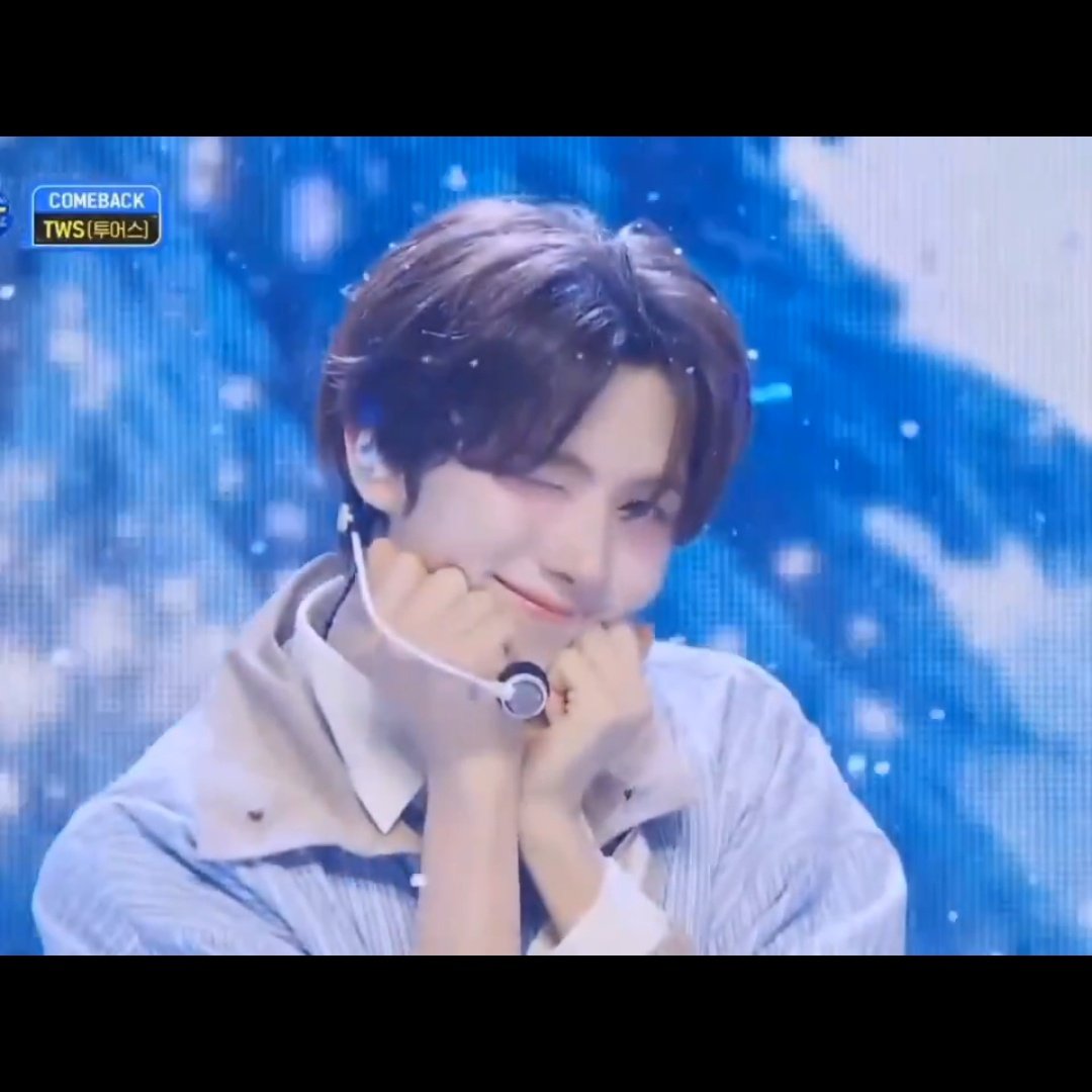 shinjaenid's tweet photo. Mau pacaran sama cowok cantik plssssssss cantik tik cantikkk, kalo gak cantik gak mau pokoknya harus cowok cantik!!!!!! https://t.co/rnq00rdzYR