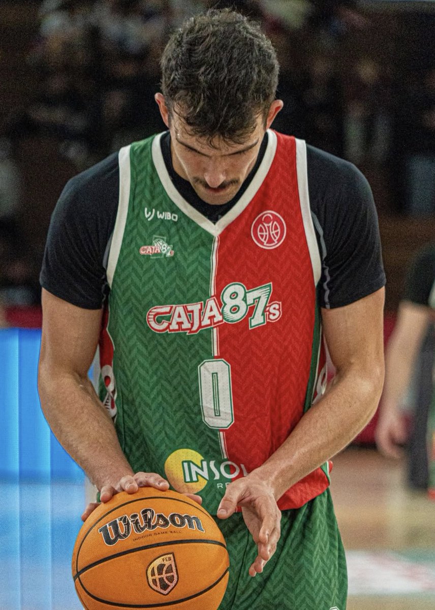 DRialUan12's tweet photo. Sería injusto que la decepción cajista empañara el partidazo de uno de los nuestros 🫡

@sergiocecp logra su tope anotador en la temporada con porcentajes magníficos, (4/9 de 2) y (5/8 de 3) y asumiendo tiros importantes 🔝

🔸24 puntos
🔸3 rebotes
🔸2 robos
🔸21 de valoración https://t.co/jjO0qSxt9e