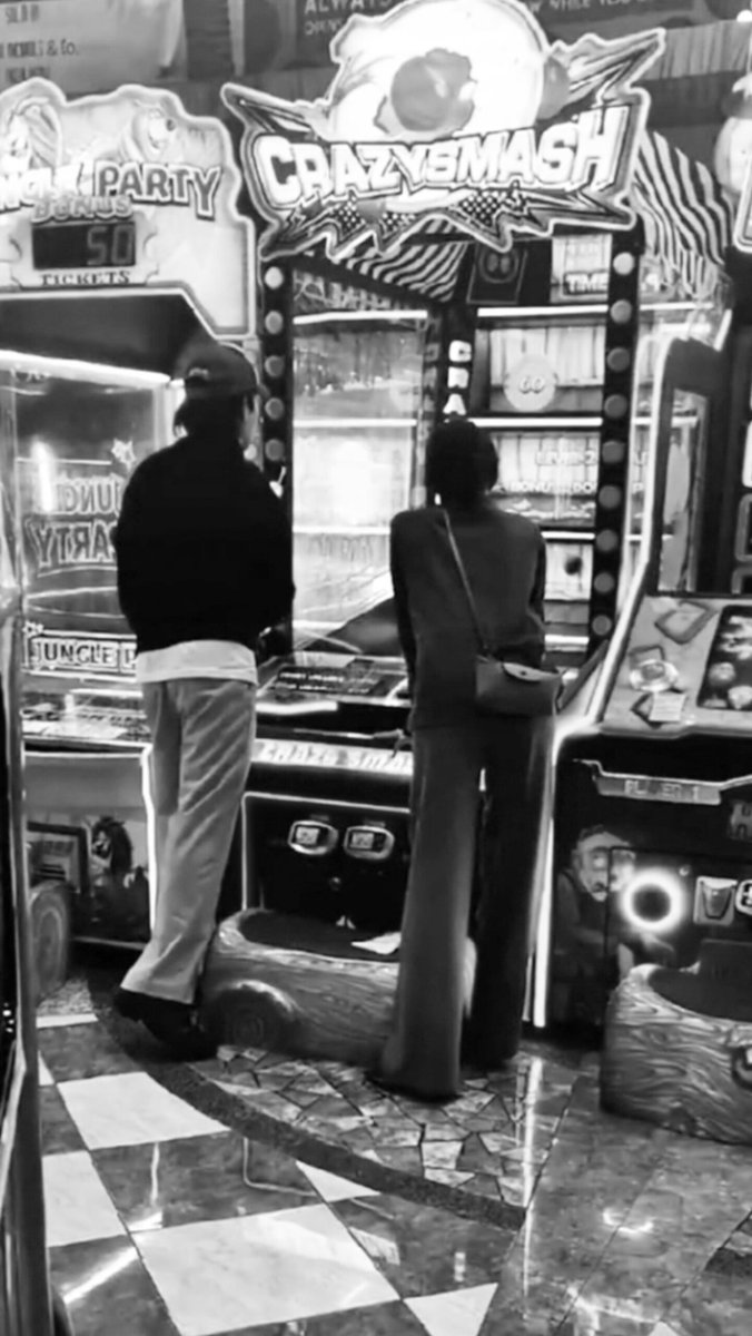 — ronyicel’s timezone date🤏🏻