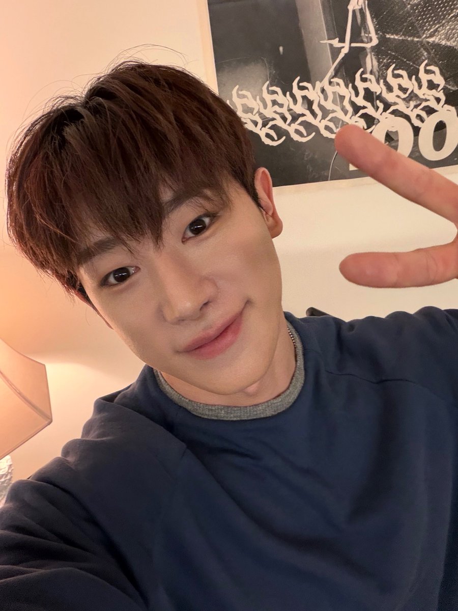 official__wonho's tweet image. 저녁잊지말고 챙겨먹어!!

#원호 #WONHO