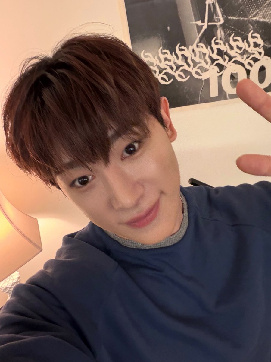 official__wonho's tweet image. 저녁잊지말고 챙겨먹어!!

#원호 #WONHO