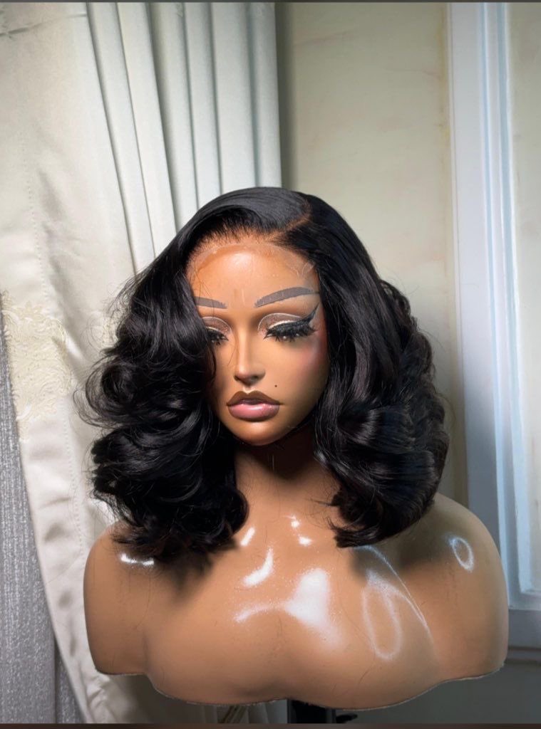 purple_dera's tweet image. Make a choice.💋
I have all wigs available.