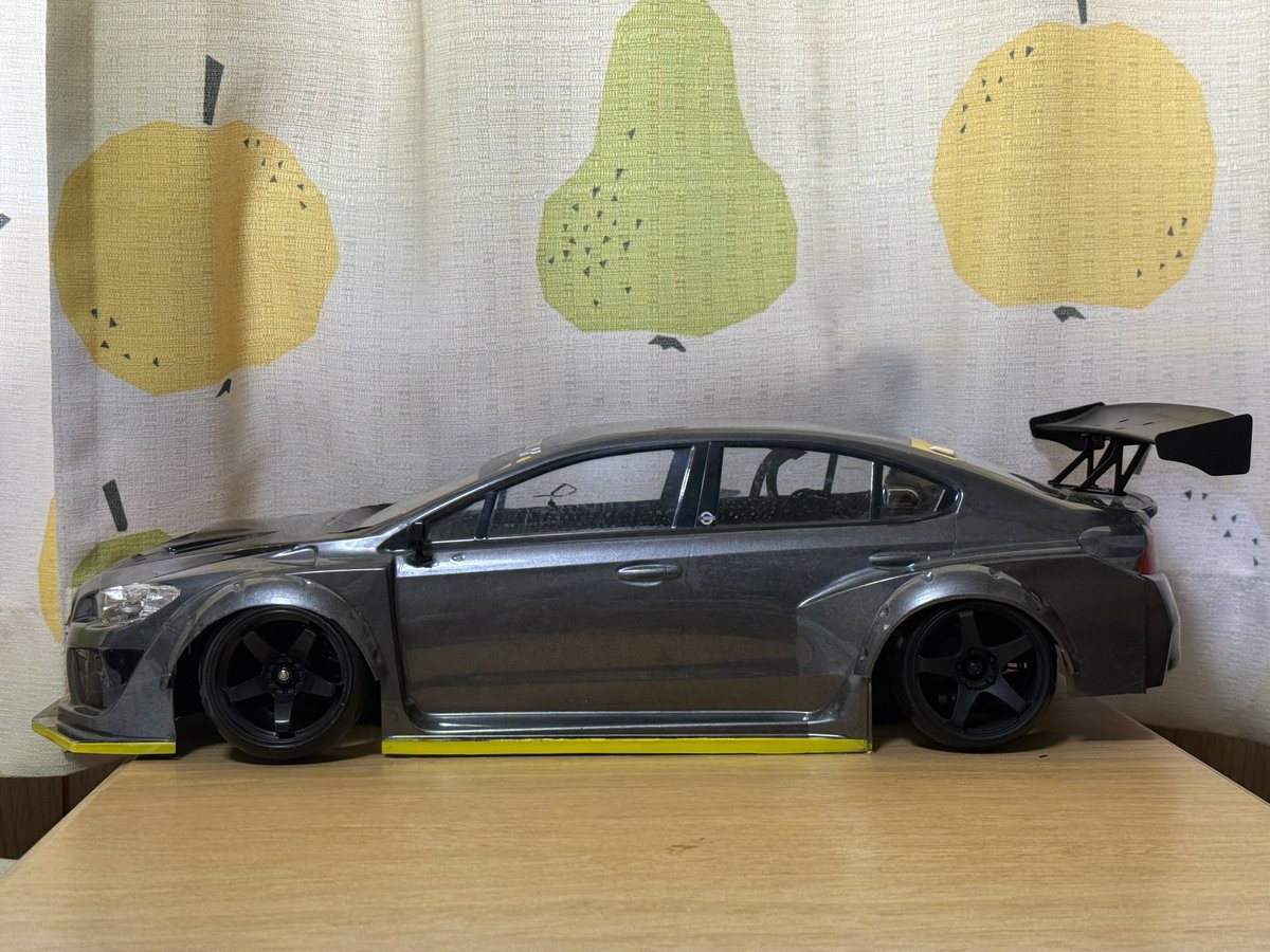 natsuRCPCG's tweet photo. ラジコンのボディできたよ〜✨✨スバル　WRX STI NBR✨✨
め〜っちゃカッコいい😆
大好きなアニメキャラの愛機をイメージしたカラーリングなんだぁ😚

この子にどんな名前つけようかな🎶 https://t.co/nYtqq1YPtD