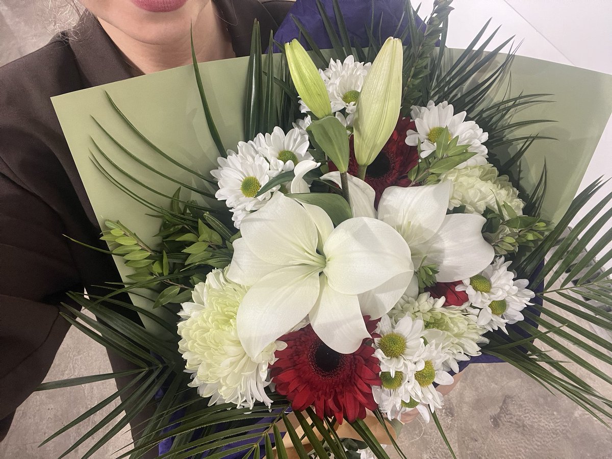 Çiçeklendiğim bir gün 🎈😍