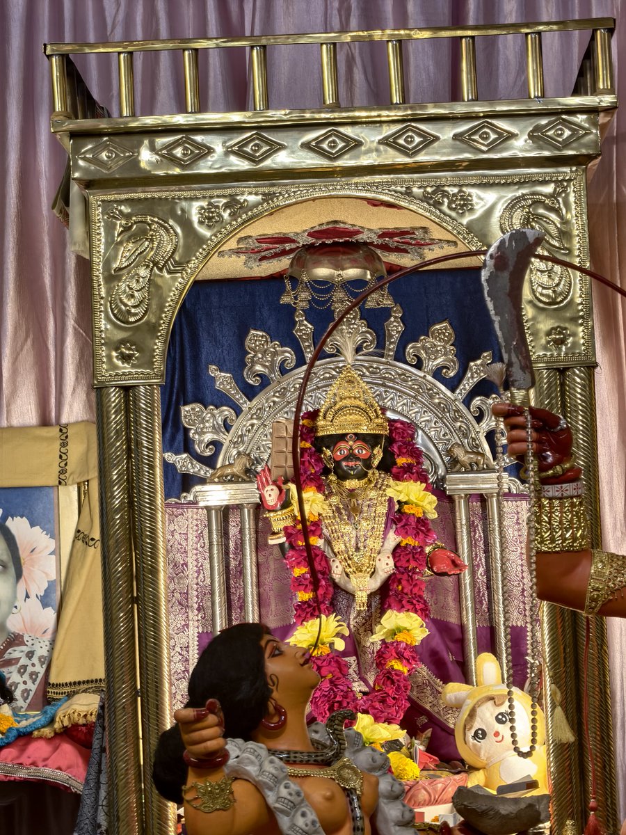SenAshrita's tweet photo. Maa🙏
#x #ashpost #ashfam https://t.co/S1HXBv5Hi3