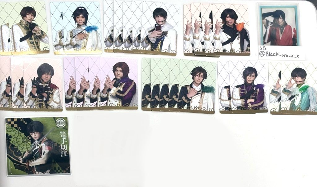 Black_uro_x_x's tweet photo. 【 交換 / 譲渡 】刀ミュ シブツタ 目出度歌誉花舞 十周年祝賀祭 ランダム ふぉとカード ふぉとカ アクリルコースター

求:和泉守≧小狐丸≧定価＋送料
譲:画像参照

郵送での交換希望です。
どなたでもお気軽にお声がけください。 https://t.co/UKWiP0Qgl8
