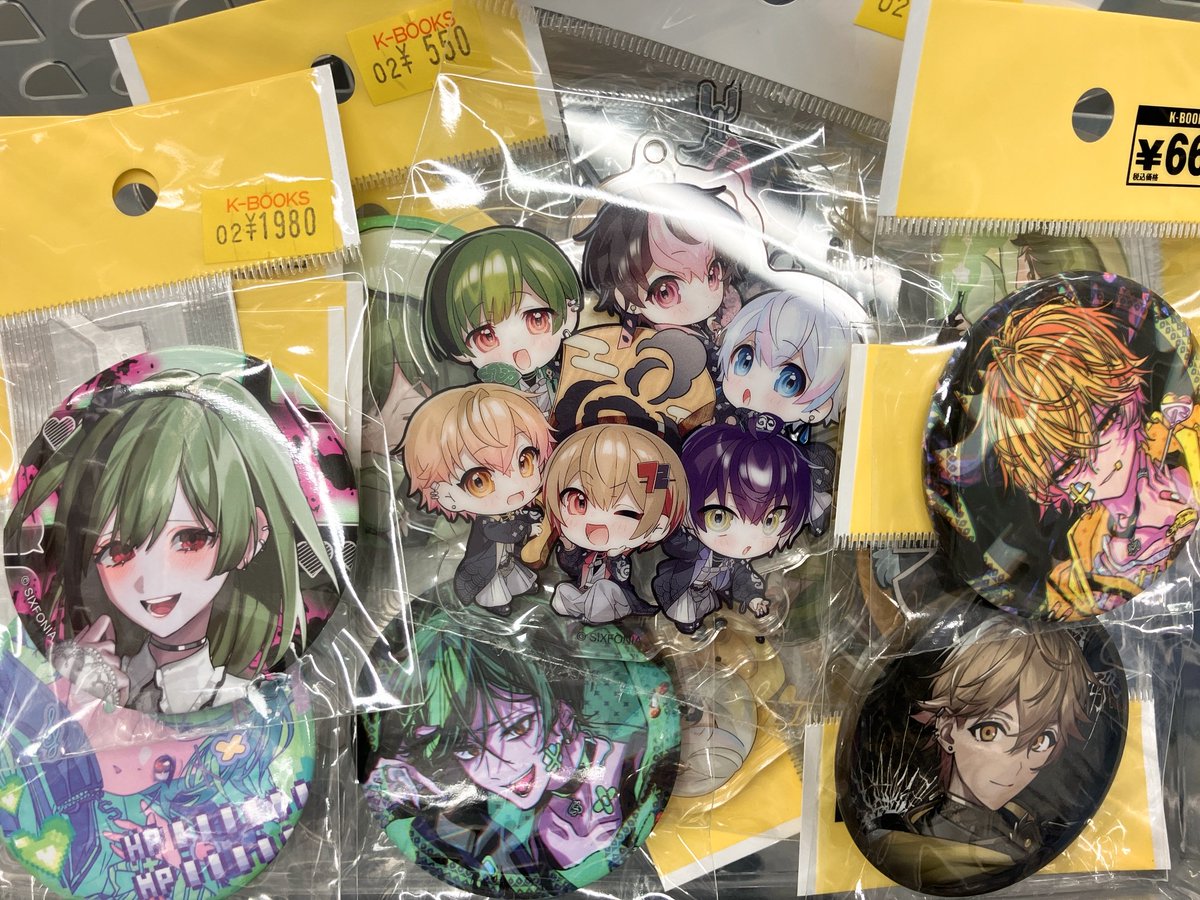 入荷情報】 🎼シクフォニ 🎼 缶バッジ アクキー アクリルスタンド