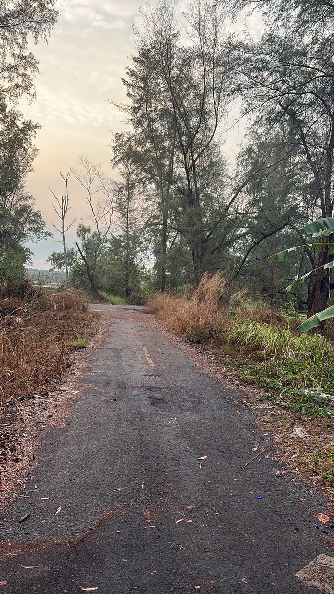 ทักหน่อย อยากซน #ตราดนัด # ตราดนัดเย็ด