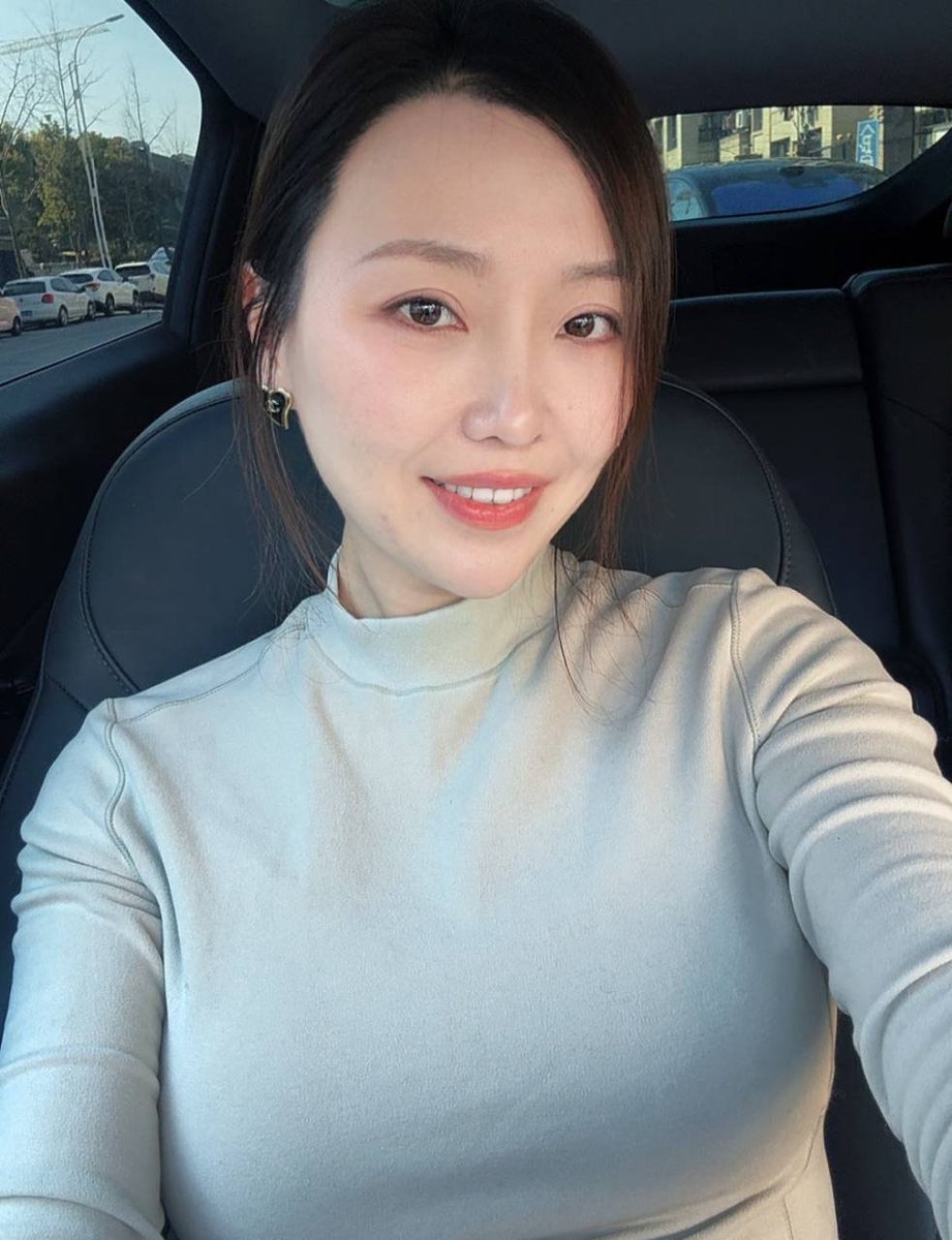 默默阿姨 tweet media