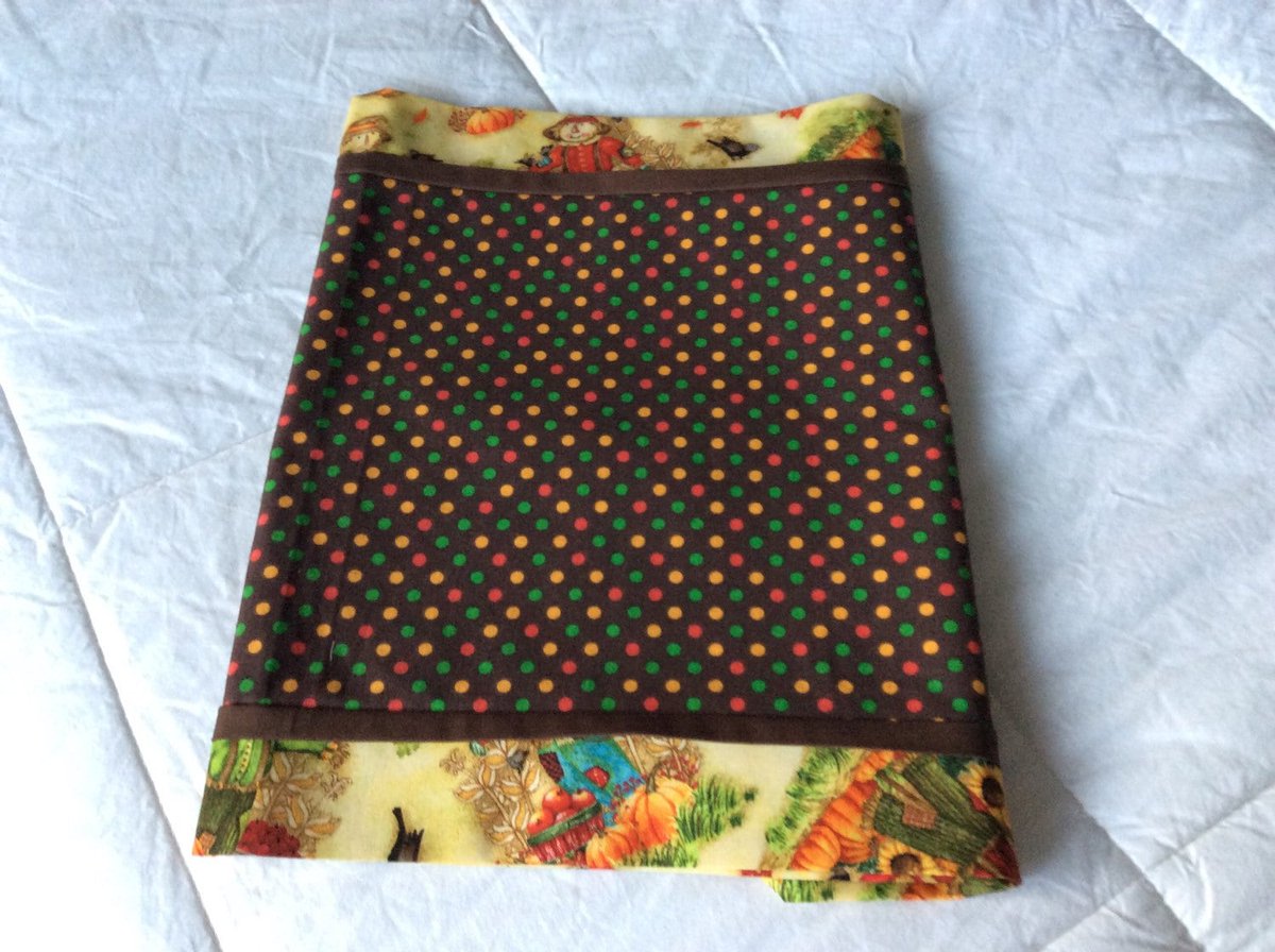angelhw1956's tweet image. SALE-Thanksgiving Table Runner tuppu.net/be46b0e0 #Etsy #TeaTimeQuiltsnMore #KitchenItems