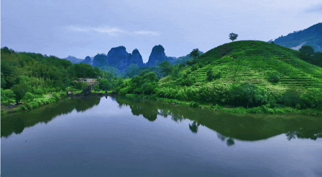 mariagraziabor1's tweet image. "When the climb feels steep, remember: every step is a crack in the 'impossible.' Keep going—your breakthrough is just one more push away.  #BreakthroughChallenge #KeepClimbing"