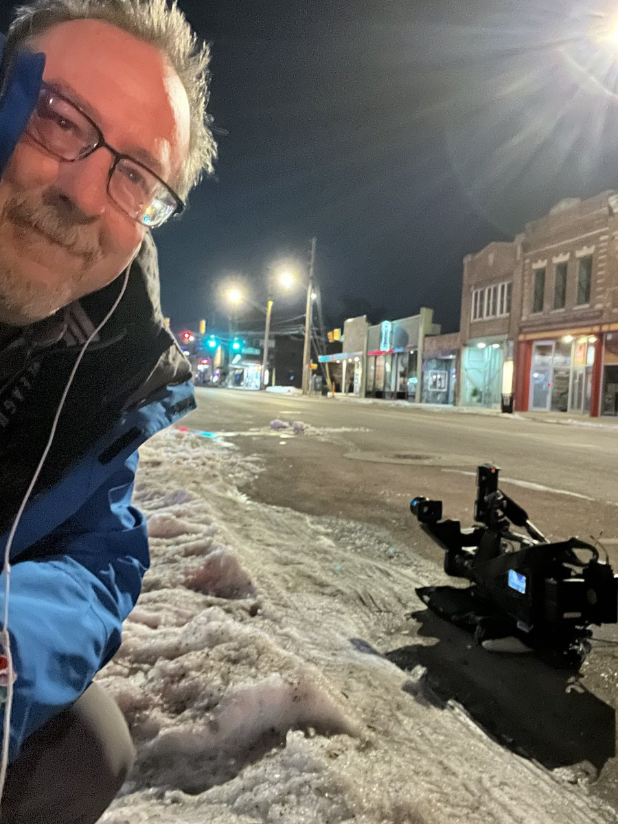 Grabes10's tweet photo. In search of snow piles and icy spots! Cruising the metro ! The big melt is on! @standridgewx @WTHRcom https://t.co/VnAVCCKlw4